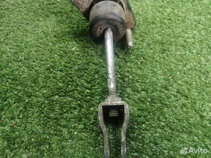 Главный цилиндр сцепления Hyundai Sonata 4 EF