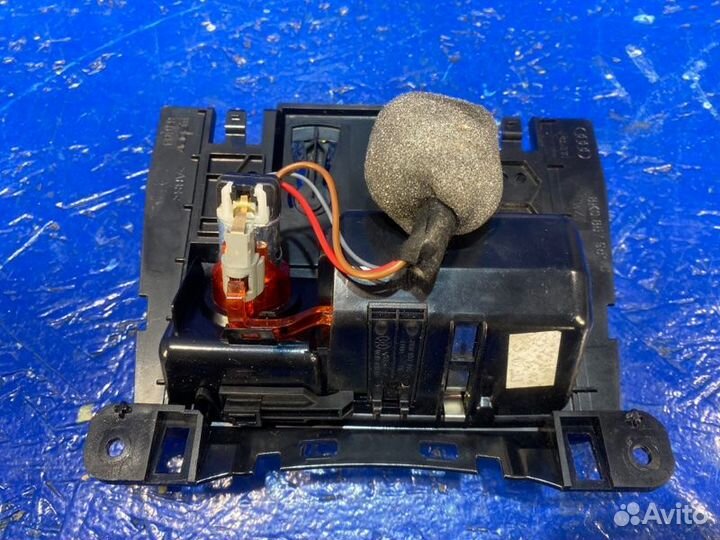 Пепельница передняя Audi A4 B8 седан CJE 2011-2015