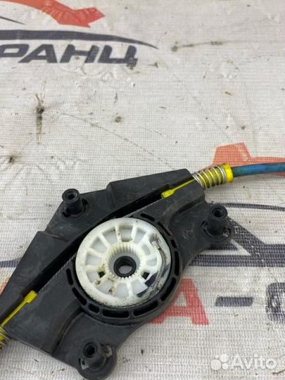 Стеклоподъемный механизм передний правый Peugeot