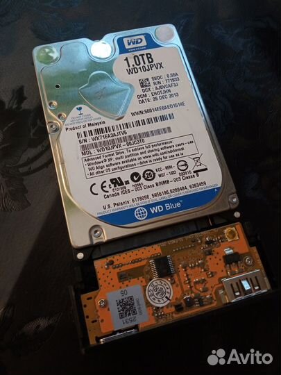 Внешний жесткий диск WD Blue 1 тб в корпусе zalman