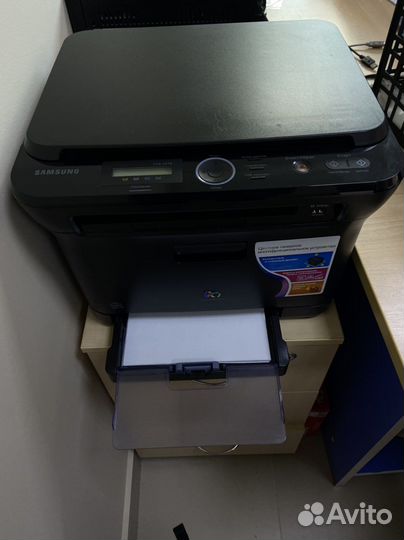 Цветной лазерный принтер/сканер Samsung CLX-3175