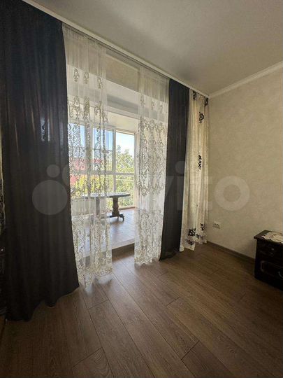 4-к. квартира, 80 м², 5/5 эт.