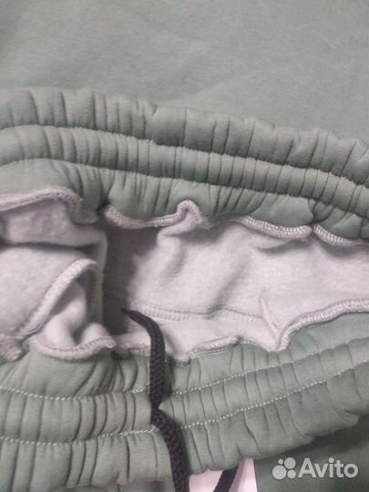 Новый теплый спортивный костюм