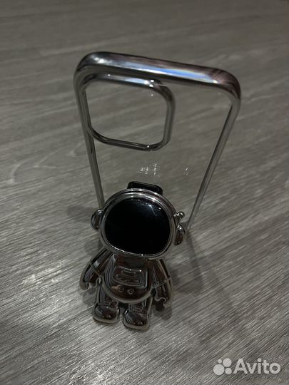 Чехол на iPhone 14 pro