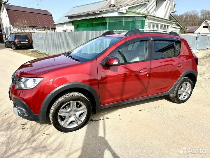 Renault Sandero Stepway 1.6 CVT, 2022, 25 707 км