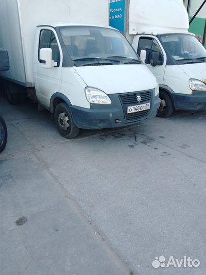 Водитель с личным авто от 16 кубов