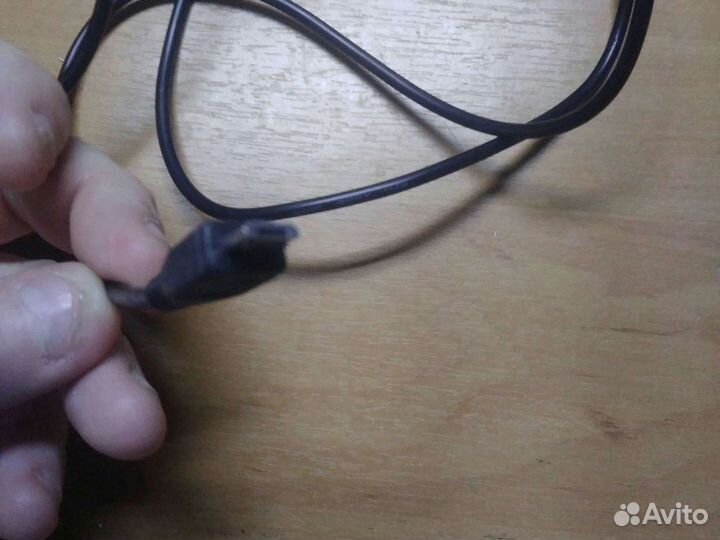 Автомобильное зарядное устройство Micro usb 2ампер