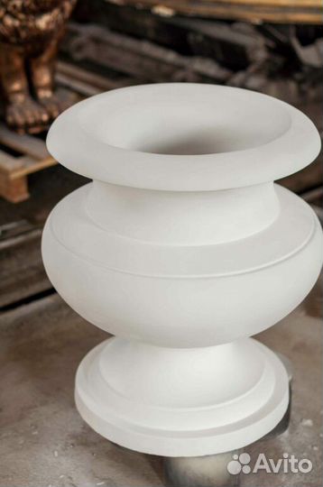 Вазон из бетона