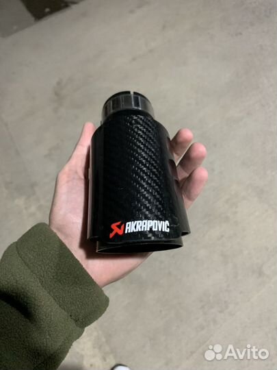 Насадка на глушитель akrapovic