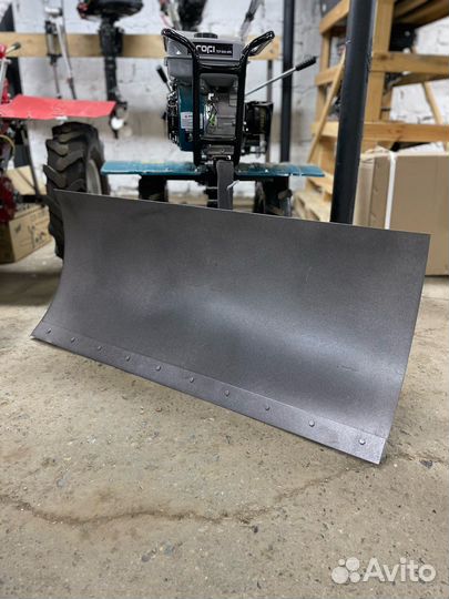 Лопата / отвал на мотоблок (посадка 30 мм. )