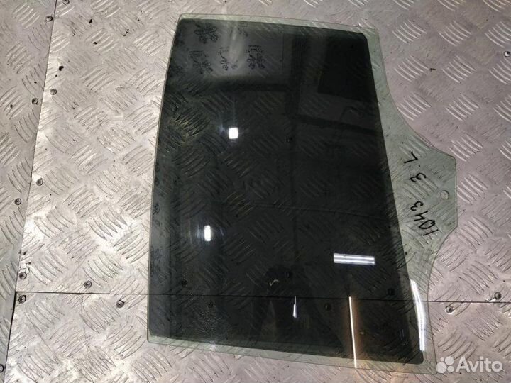 Стекло двери заднее левое Bmw 320Ix