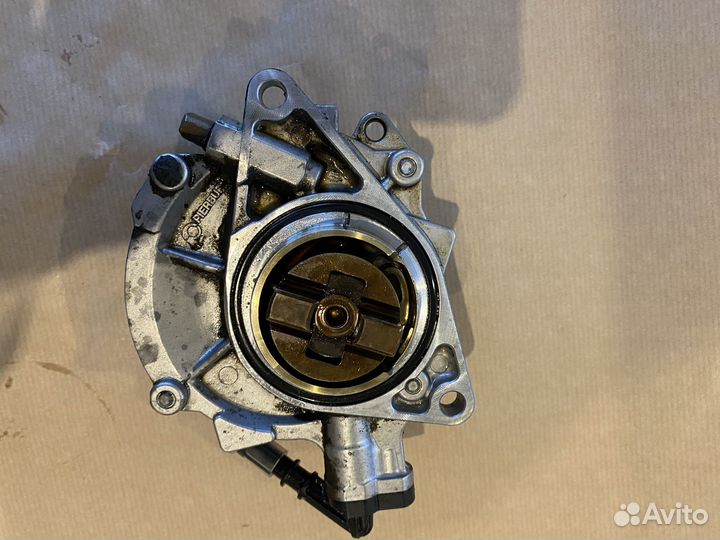 Вакуумный насос BMW N13