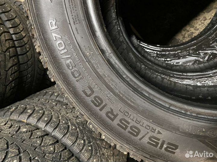 Nokian Tyres Hakkapeliitta C3 215/65 R16