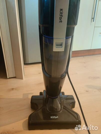 Вертикальный паровой пылесос Kitfort кт-575-1