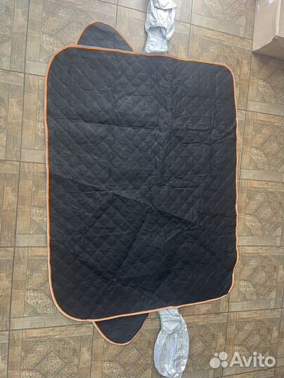 Защитный чехол от солнца на стекло автомобиля