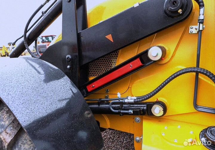 Экскаватор-погрузчик LGCM LGB88H, 2024