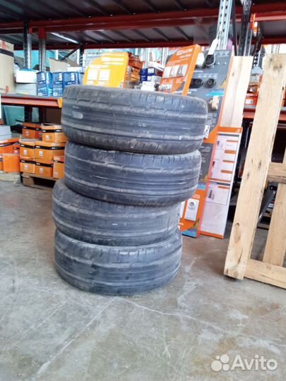 Dunlop Sport Maxx RT 235/55 R17