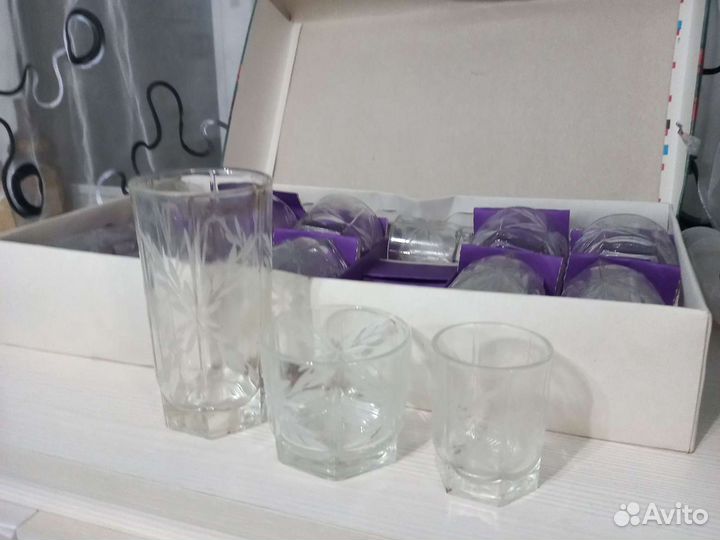 Набор стаканов и рюмок. 18 предметов