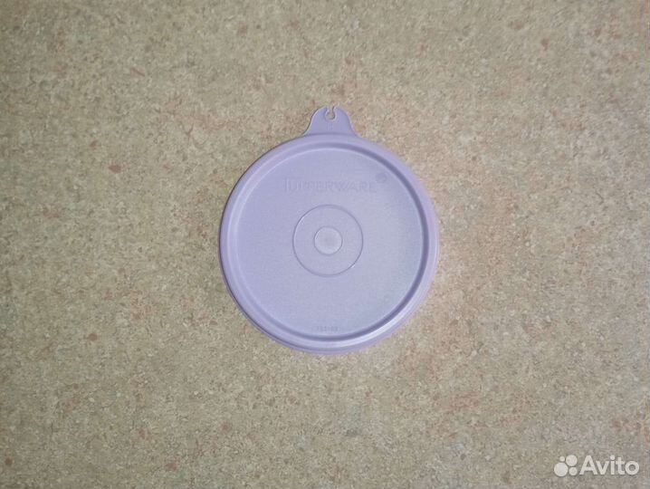 Крышки к изделиям Tupperware