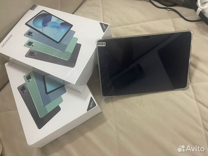 Wireless Keyboard Case Set + Doogee T30 pro