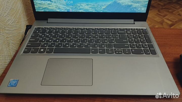 Ноутбук 12гб озу, Celeron 4205u, ssd+hhd