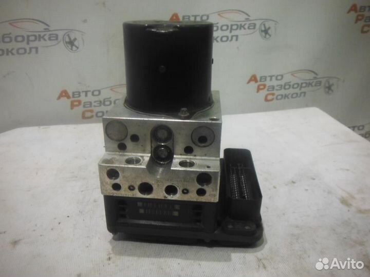 Блок ABS (насос) BMW X5 E70 2007-2013