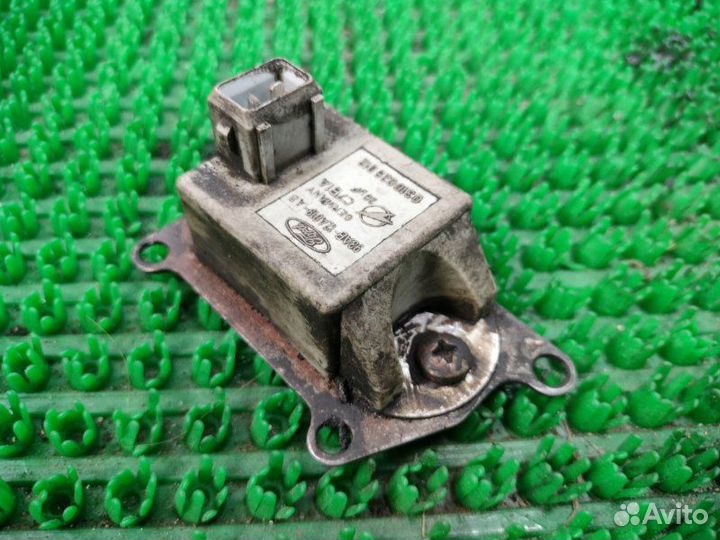 Конденсатор Ford Mondeo 3 cjba 2001