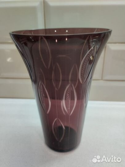 Ваза марганцевое стекло.Салатник хрусталь мельхиор