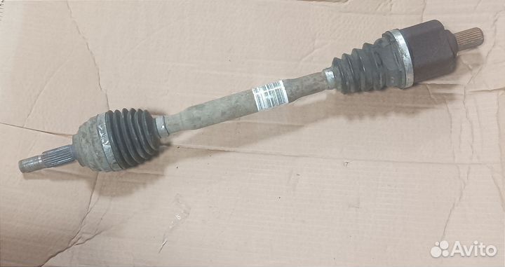 Привод левый АКПП Logan 2 Sandero 2 Almera G15