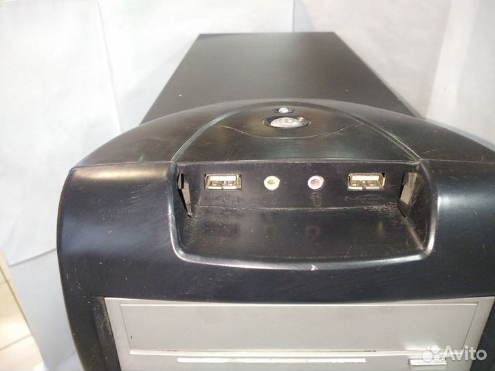 Корпус ATX для компьютера