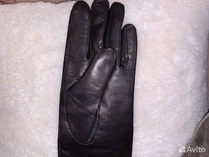 Перчатки женские кожаные новые