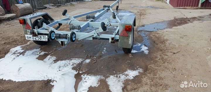 Прицеп для лодки