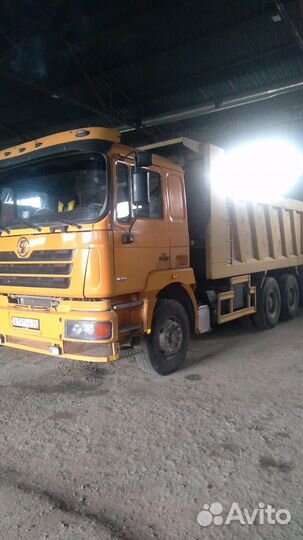 Водитель на самосвал