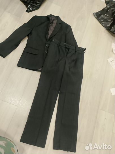 Школьный костюм