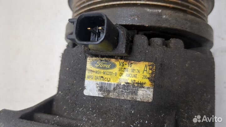 Компрессор кондиционера Ford Focus 2