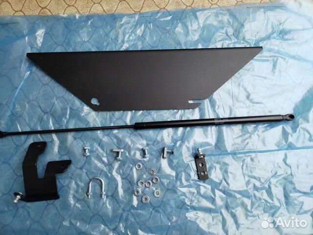 Амортизатор капота Нива