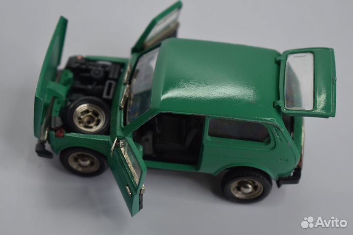 Нива ваз 2121 А20 модель СССР 1:43