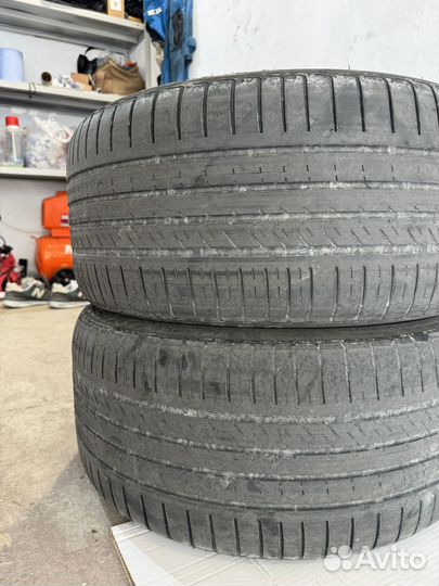 Kinforest KF-550 255/40 R18