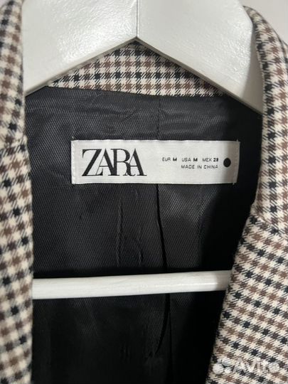 Пиджак в клетку zara