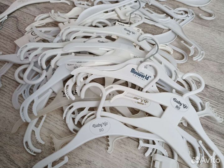 Плечики детские