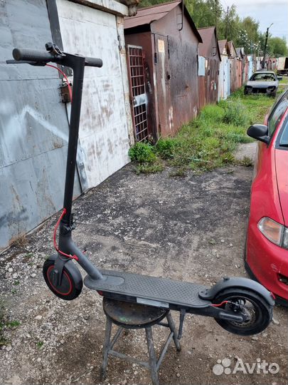 Самокат xiaomi m365 pro