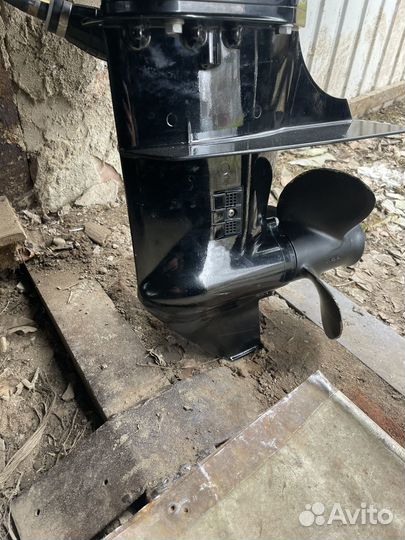 Лодочный мотор Suzuki 15