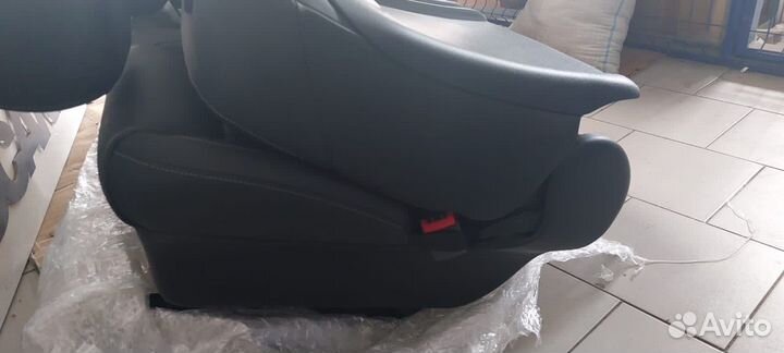 Сиденья Mercedes V класс тройка