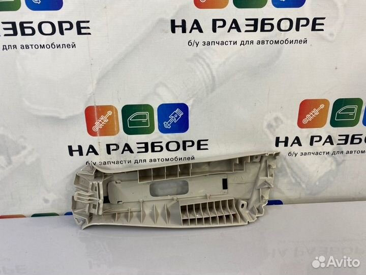 Накладка на стойку внутренняя правая Mazda 3 BL Z6