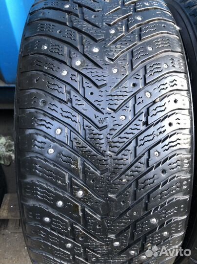 Nokian Tyres Hakkapeliitta 8 235/55 R17 103T