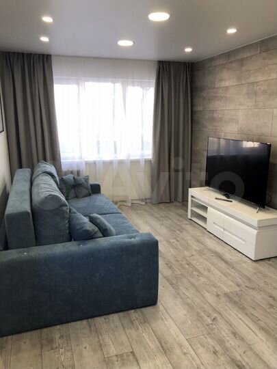 2-к. квартира, 50 м², 1/4 эт.