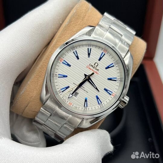 Мужские механические белые часы Omega Seamaster