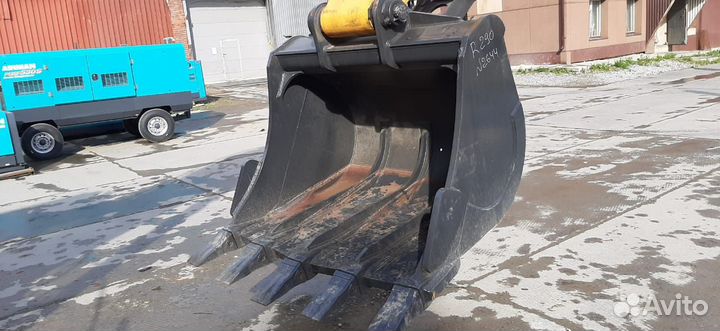 Услуги аренды гусеничного экскаватора 30 т. 1,5 м3