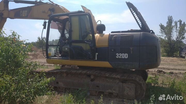 Гусеничный экскаватор CAT 320D L, 2007
