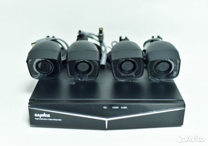 Комплект видеонаблюдения 4 камеры